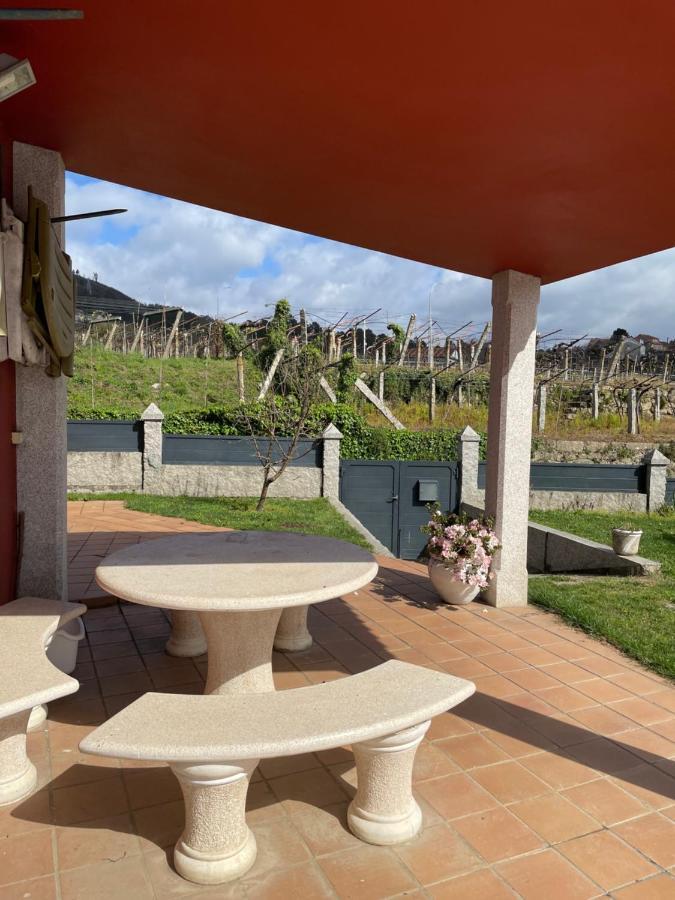 Chalet Casa Con Piscina En Arbo Vigo Exterior photo